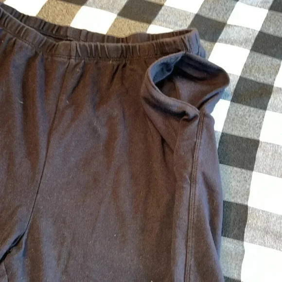 Lands End size XL size 18 black shorts - Picture 2 of 4